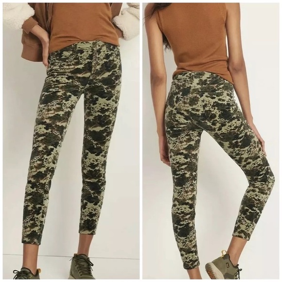 Anthropologie Pilcro High-Rise Button-Fly Skinny Corduroy Pants - Picture 1 of 6
